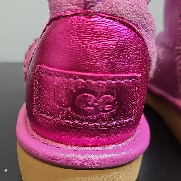 UGG Winter Snow Boots Youth 6 Pink Mid Calf Round‎ Toe Sherpa SN1139056T - Picture 10 of 14
